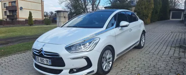 CITROEN DS5 